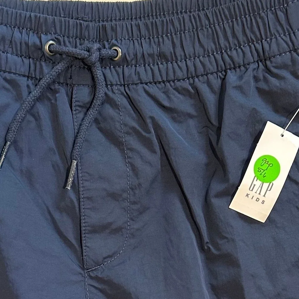 NWT Gap Boys Navy Nylon Shorts 14-16